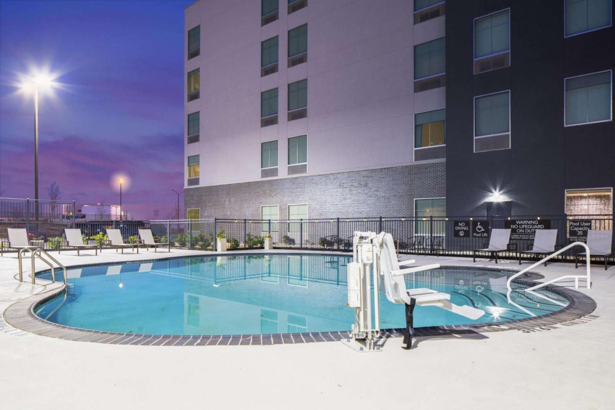 Homewood Suites By Hilton Dfw Airport South, Tx Fort Worth Bagian luar foto